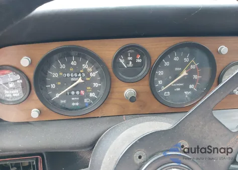 1982 Fiat 124 Spider z USA, uszkodzony, nr VIN ZFAAS00B1C8188623